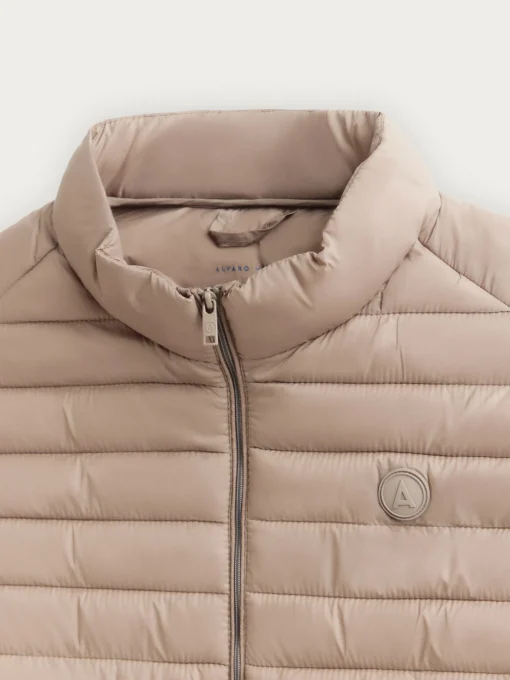 CHALECO NIRO CAMEL